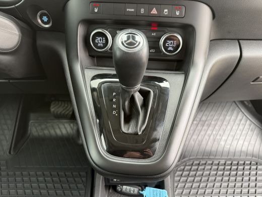 Mercedes-Benz eCitan 112 Pro 51 kWh L2 284 WLTP 98,3% (SOH) Trekhaak 75kW Snelladen MBUX Apple Carplay Cruise Control ... ActivLease financial lease