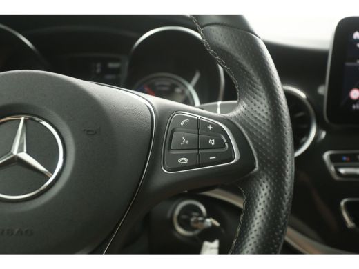 Mercedes-Benz EQV 100 kWh Lang | 7 Zits | Snelladen | SOH 94% | Clima | Camera | Virtual | 2xSchuifdeur | Carplay ActivLease financial lease