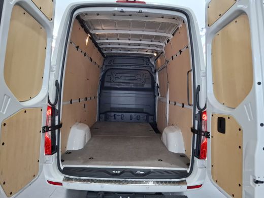Mercedes-Benz Sprinter 317 CDI L2 H2 Automaat Led 3.5T Trekhaak (wordt verwacht) ActivLease financial lease