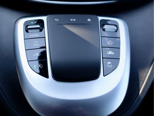 Mercedes-Benz V-Klasse 250 LANG LUXE DUBBELE CABINE 4-MATIC ActivLease financial lease