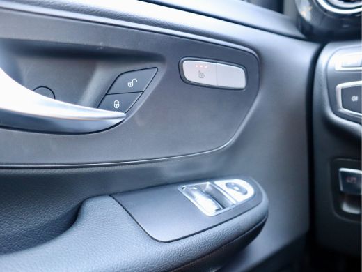 Mercedes-Benz V-Klasse 250 LANG LUXE DUBBELE CABINE 4-MATIC ActivLease financial lease