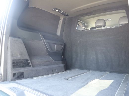 Mercedes-Benz V-Klasse 250 LANG LUXE DUBBELE CABINE 4-MATIC ActivLease financial lease