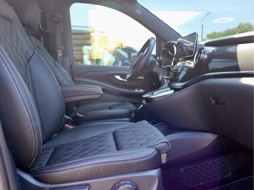 Mercedes-Benz V-Klasse 250 LANG LUXE DUBBELE CABINE 4-MATIC ActivLease financial lease