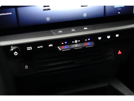 Opel Grandland 1.2 Turbo Hybrid GS / Navigatie / 360 Camera / Heads-up display / Elektr. kofferklep / Panorama /... ActivLease financial lease