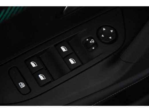 Peugeot 2008 Allure *1ste Eigenaar*Leer*Navigatie*Trekhaak*Carplay* ActivLease financial lease
