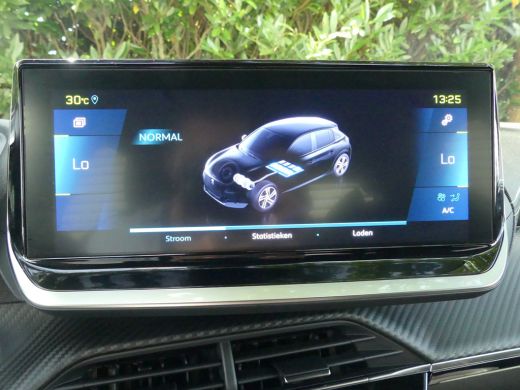 Peugeot e-208 EV GT Pack 50 kWh | SOH 89% | ADAPTIVE CRUISE | DODEHOEKDETECTIE | CAMERA | PARKEERSENSOREN V+A |... ActivLease financial lease