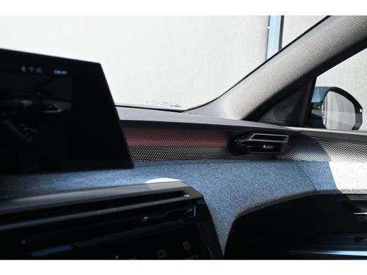 Peugeot e-3008 GT Long Range 230 97 kWh DEMO-DEAL! Direct Leverbaar! | Navigatie | Achteruitrijcamera | Climate ... ActivLease financial lease