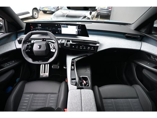 Peugeot e-5008 GT Long Range 97 kWh 7p Demo-Deal! | Navigatie | 360 Camera | Elektr. Achterklep | Draadloos Appl... ActivLease financial lease