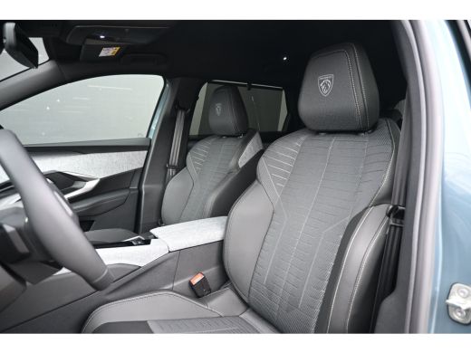 Peugeot e-5008 GT Long Range 97 kWh 7p Demo-Deal! | Navigatie | 360 Camera | Elektr. Achterklep | Draadloos Appl... ActivLease financial lease