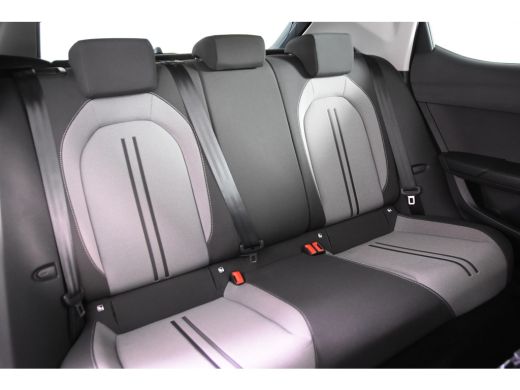 Seat Leon 1.0 eTSI Move *1ste Eigenaar*Navigatie*Stoelverwarming*PDC* ActivLease financial lease