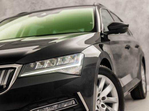 Skoda Superb Combi 1.4 TSI iV Sport 218Pk Automaat (VIRTUAL COCKPIT, APPLE CARPLAY, GROOT NAVI, MEMORY SEAT, L... ActivLease financial lease