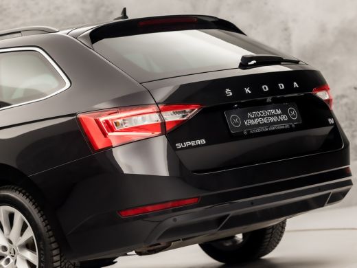 Skoda Superb Combi 1.4 TSI iV Sport 218Pk Automaat (VIRTUAL COCKPIT, APPLE CARPLAY, GROOT NAVI, MEMORY SEAT, L... ActivLease financial lease
