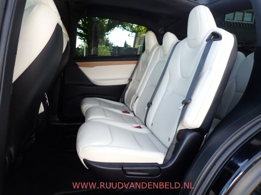 Tesla Model X Long Range Plus 7P / SOH 88% / FSD-AUTOPILOT / CCS ActivLease financial lease