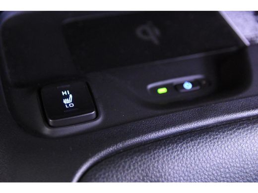 Toyota Corolla Touring Sports 1.8 Hybrid Dynamic *1ste Eigenaar*Navigatie*Stoelverwarming* ActivLease financial lease