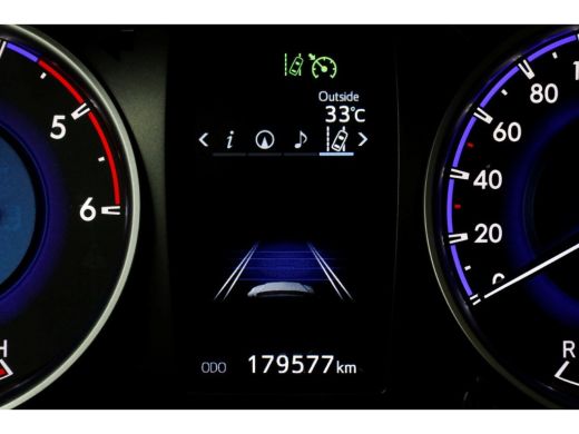 Toyota Hilux 2.4 D-4D-F 150pk E6 4X4 4WD Xtra Cab Professional Trekhaak 3500kg 01-2019 ActivLease financial lease