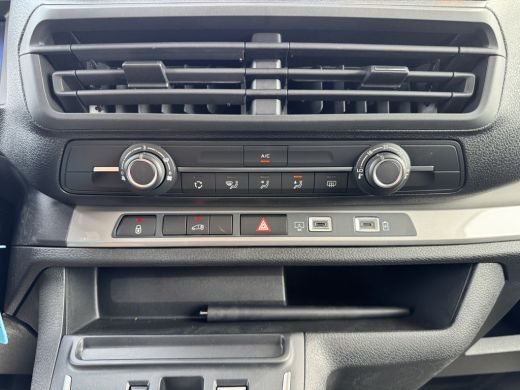 Toyota ProAce 75kWh Nieuw! Elektrisch L1 348km WLTP Snelladen Climate Control Cruise Control Camera Parkeersens... ActivLease financial lease