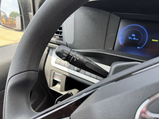 Toyota ProAce 75kWh Nieuw! Elektrisch L1 348km WLTP Snelladen Climate Control Cruise Control Camera Parkeersens... ActivLease financial lease