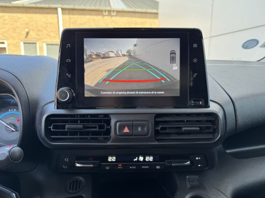 Toyota ProAce Comfort 50 kWh L1 Snelladen Climate Control Apple Carplay Cruise Control Parkeersensoren v+a Acht... ActivLease financial lease