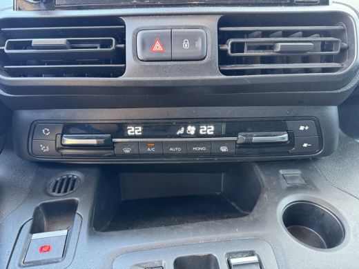 Toyota ProAce Comfort 50 kWh L1 Snelladen Climate Control Apple Carplay Cruise Control Parkeersensoren v+a Acht... ActivLease financial lease
