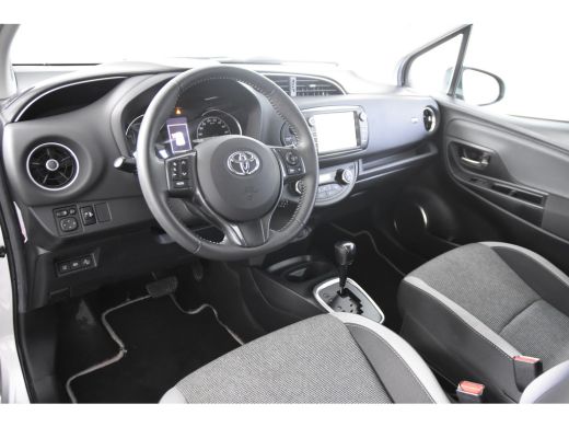 Toyota Yaris 1.5 Hybrid Y20 *1ste Eigenaar*Navigatie*Camera*Keyless* ActivLease financial lease