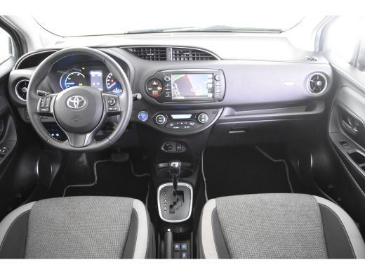 Toyota Yaris 1.5 Hybrid Y20 *1ste Eigenaar*Navigatie*Camera*Keyless* ActivLease financial lease