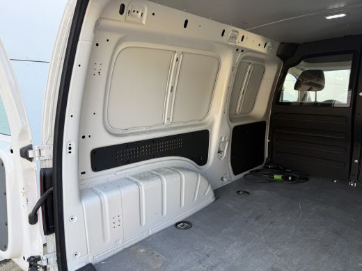 Volkswagen Caddy 113PK Elektrisch Caddy ABT Maxi 37,3kWh 159km WLTP L2H1 Trekhaak Airco Carplay Stoelverwarming Pa... ActivLease financial lease