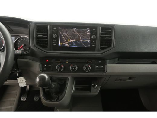 Volkswagen Crafter 2.0 TDI L3H3 177PK | 3500kg Trekgew. | Airco | Cruise | Camera | Carplay | 3 Zits | 2xSchuifdeur ... ActivLease financial lease