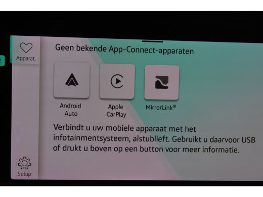 Volkswagen Golf VIII Life *1ste Eigenaar*Navigatie*Camera*Carplay* ActivLease financial lease