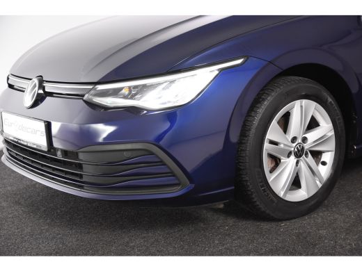 Volkswagen Golf VIII Life *1ste Eigenaar*Navigatie*Camera*Carplay* ActivLease financial lease