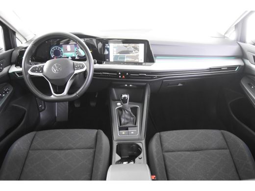 Volkswagen Golf VIII Life *1ste Eigenaar*Navigatie*Camera*Carplay* ActivLease financial lease
