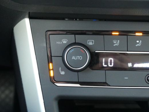 Volkswagen Polo 1.0 TSI Highline | ADAPTIVE CRUISE | STOELVERWARMING | APPLE CARPLAY / ANDROID AUTO | NAVI | LMV ... ActivLease financial lease