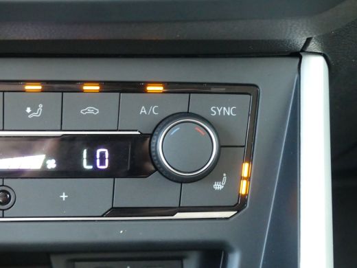 Volkswagen Polo 1.0 TSI Highline | ADAPTIVE CRUISE | STOELVERWARMING | APPLE CARPLAY / ANDROID AUTO | NAVI | LMV ... ActivLease financial lease
