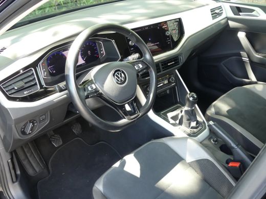 Volkswagen Polo 1.0 TSI Highline | ADAPTIVE CRUISE | STOELVERWARMING | APPLE CARPLAY / ANDROID AUTO | NAVI | LMV ... ActivLease financial lease