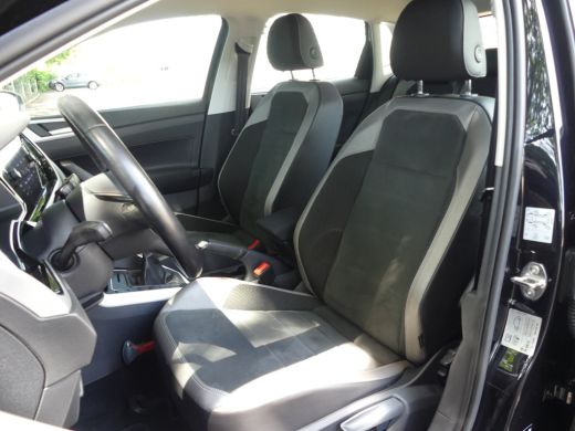 Volkswagen Polo 1.0 TSI Highline | ADAPTIVE CRUISE | STOELVERWARMING | APPLE CARPLAY / ANDROID AUTO | NAVI | LMV ... ActivLease financial lease