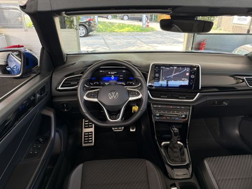 Volkswagen T-Roc 1.5 TSI 150PK DSG R-LINE SPORT LED/NAVI/CARPLAY/TREKHAAK ActivLease financial lease