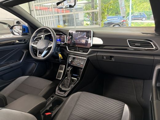 Volkswagen T-Roc 1.5 TSI 150PK DSG R-LINE SPORT LED/NAVI/CARPLAY/TREKHAAK ActivLease financial lease