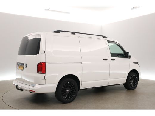 Volkswagen Transporter 2.0 TDI 150PK L1H1 | Airco | Cruise | Carplay | 3 Zits | Parkeersens. | Trekhaak ActivLease financial lease