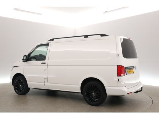 Volkswagen Transporter 2.0 TDI 150PK L1H1 | Airco | Cruise | Carplay | 3 Zits | Parkeersens. | Trekhaak ActivLease financial lease