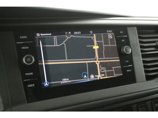 Volkswagen Transporter 2.0 TDI L2H1 150PK | Automaat | Airco | Cruise | Camera | 3 Zits | Carplay | 2xSchuifdeur | Trekhaak ActivLease financial lease