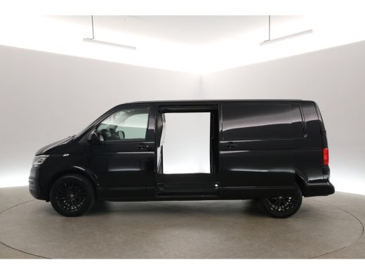 Volkswagen Transporter 2.0 TDI L2H1 150PK | Automaat | Airco | Cruise | Camera | 3 Zits | Carplay | 2xSchuifdeur | Trekhaak ActivLease financial lease