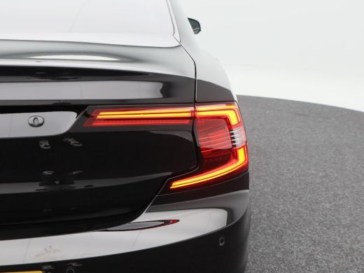 Volvo  S90 2.0 T8 456 Pk Recharge AWD Ultra Dark | Stoel/Stuurverwarming | B&W audio | Head Up | 360&ordm; camera... ActivLease financial lease