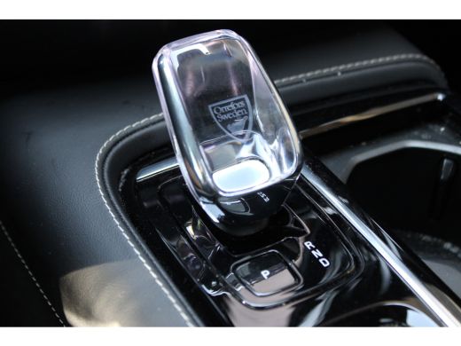 Volvo  V60 2.0 T6 Plug-in hybrid AWD R-DESIGN SOh 96,8% PANO LEER LED TREKH. 94000KM!!! ActivLease financial lease