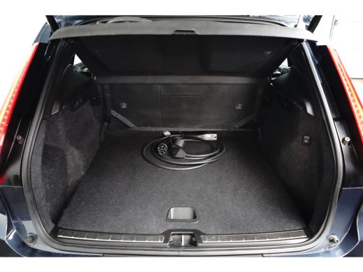 Volvo  XC40 1.5 T4 Recharge Inscription | Leer | Trekhaak | Navi | ActivLease financial lease