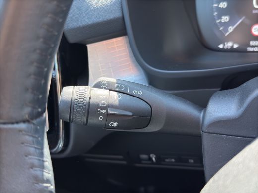 Volvo  XC40 1.5 T5 Recharge Inscription | Apple Carplay/Android Auto | Cruise control adaptief | Voorstoelen ... ActivLease financial lease