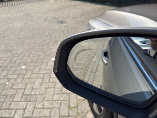 Volvo  XC40 1.5 T5 Recharge Inscription | Apple Carplay/Android Auto | Cruise control adaptief | Voorstoelen ... ActivLease financial lease