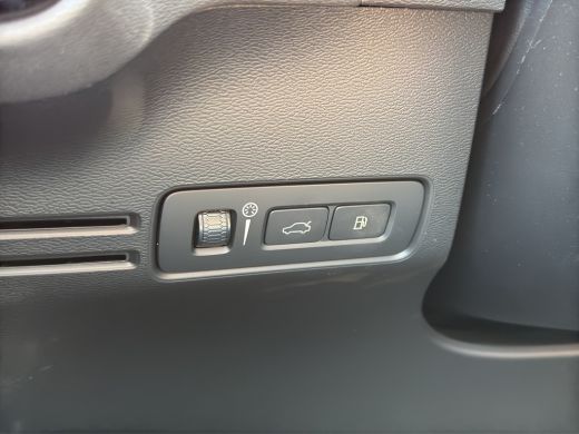 Volvo  XC40 1.5 T5 Recharge Inscription | Apple Carplay/Android Auto | Cruise control adaptief | Voorstoelen ... ActivLease financial lease