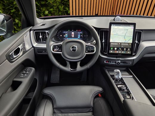 Volvo  XC60 2.0 T8 Plug-in hybrid AWD Ultra Black Edition | Luchtvering Selected Level | Full Option! | Bower... ActivLease financial lease