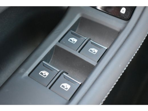 Audi A6 Avant 2.0 e-hybrid quattro Advanced edition | Head-up display | Side assist | Elek stoelen memory... ActivLease financial lease