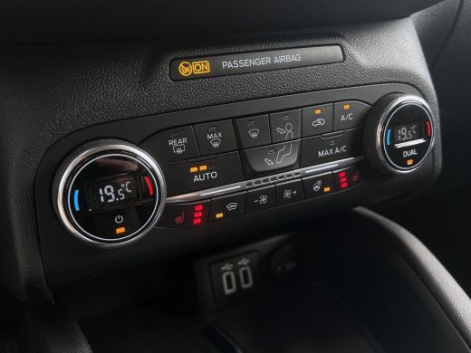 Ford Kuga 2.5 PHEV Titanium | Camera | Apple Carplay | 18 inch | Winter Pack | Cruise Control ActivLease financial lease