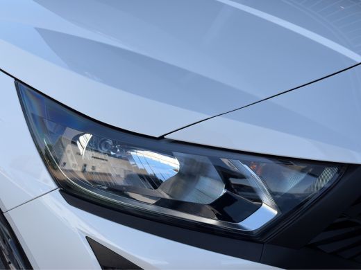 Hyundai i20 1.2 MPI 84pk Comfort | Airco | Camera | Carplay | Cruise control | Dodehoek detectie | Navigatie ... ActivLease financial lease